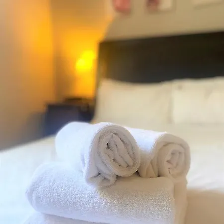 Elegant Georgian Near Clifton Village * Бристоль